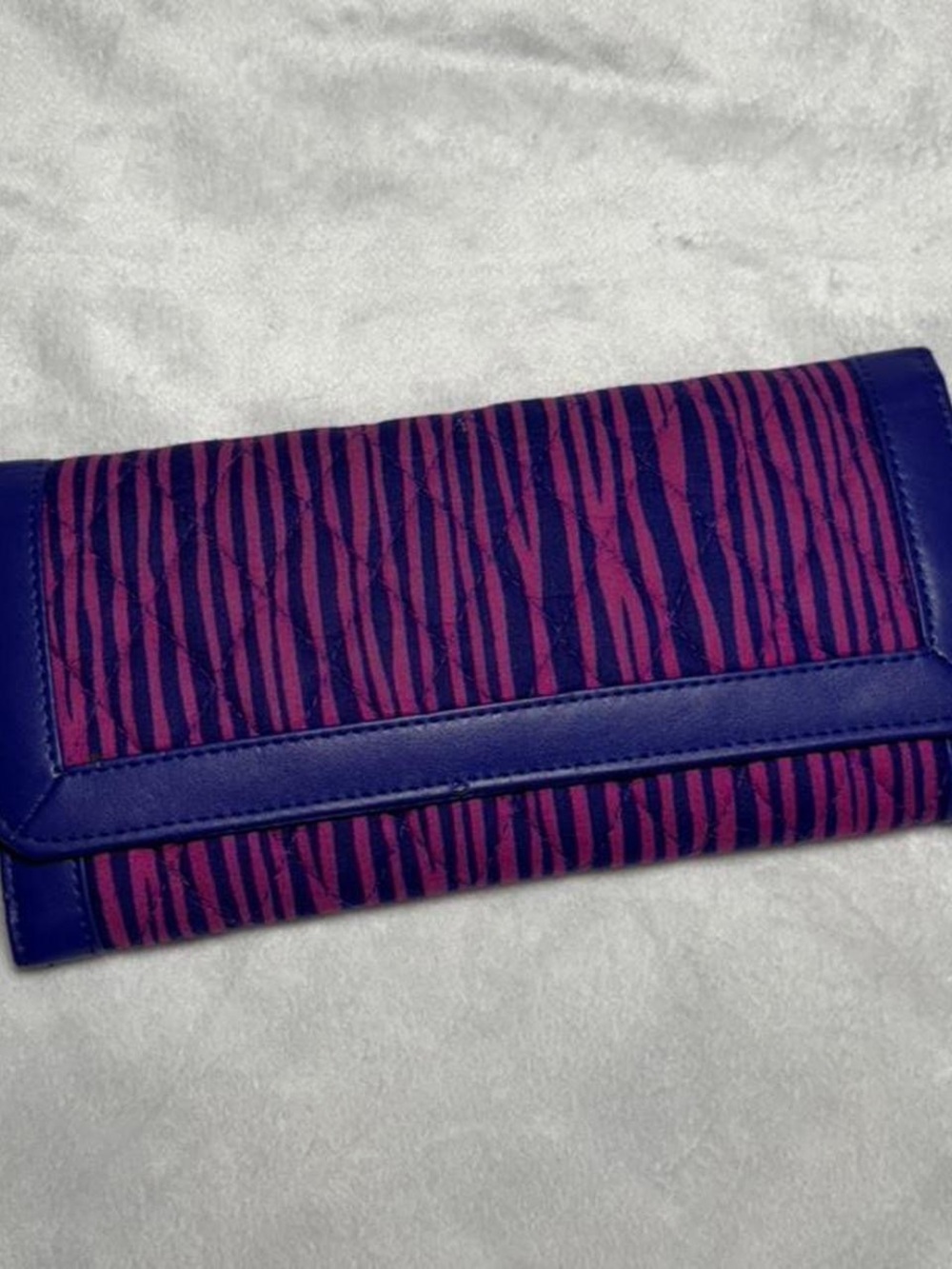 Vera Bradley Purple and Magenta Zebra Print Clutch Wallet - Fashion Women's Bag
